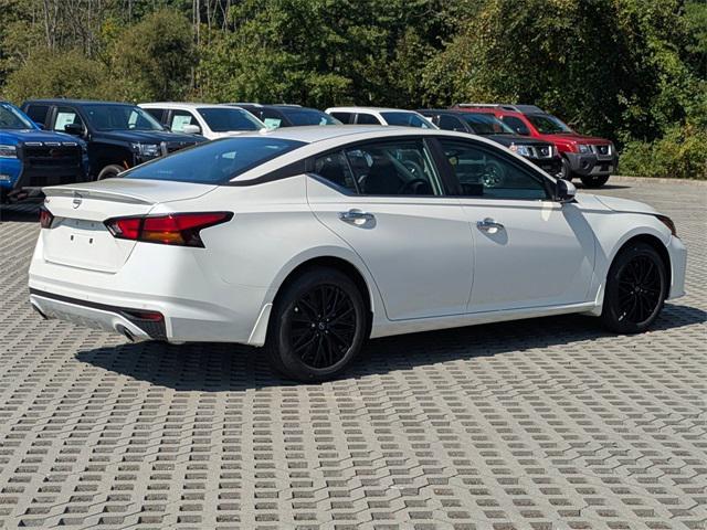 new 2025 Nissan Altima car