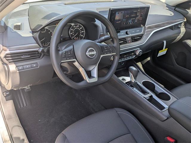 new 2025 Nissan Altima car