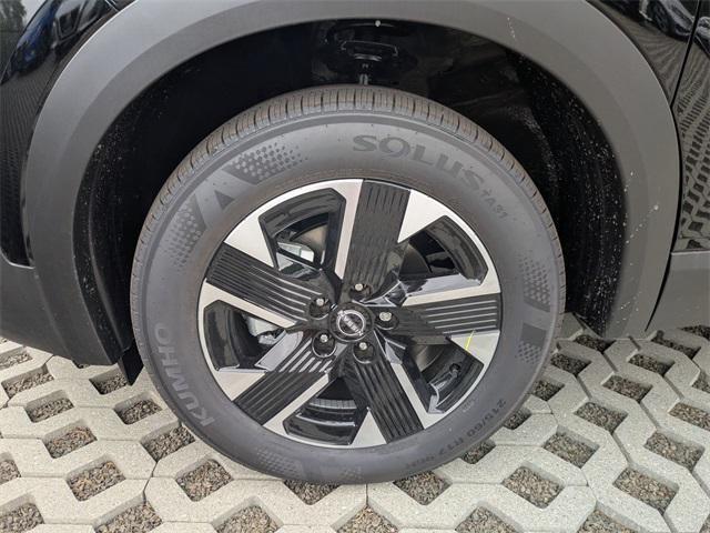 new 2025 Nissan Kicks car, priced at $26,920