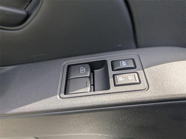 new 2025 Nissan Frontier car