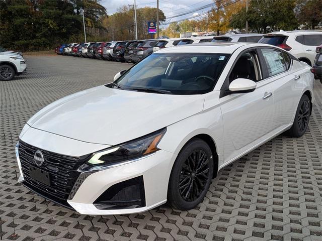 new 2025 Nissan Altima car, priced at $31,055