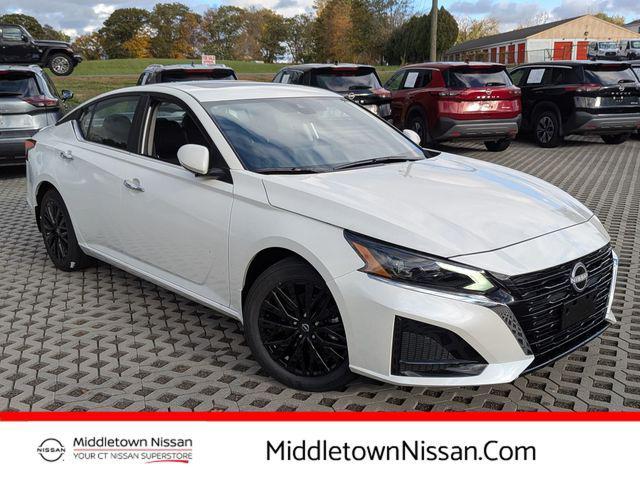 new 2025 Nissan Altima car, priced at $31,055