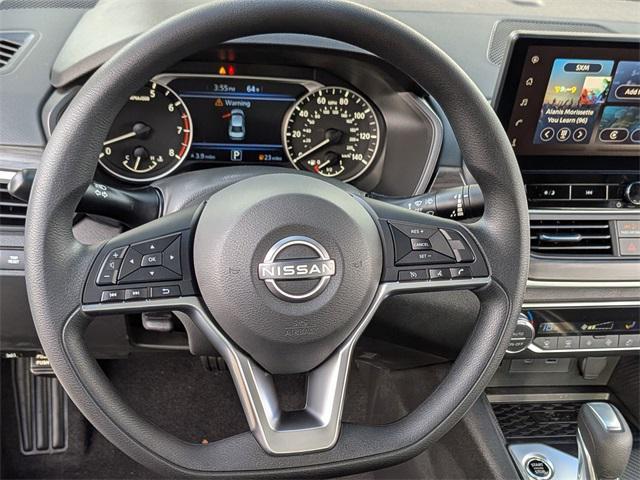 new 2025 Nissan Altima car, priced at $31,055