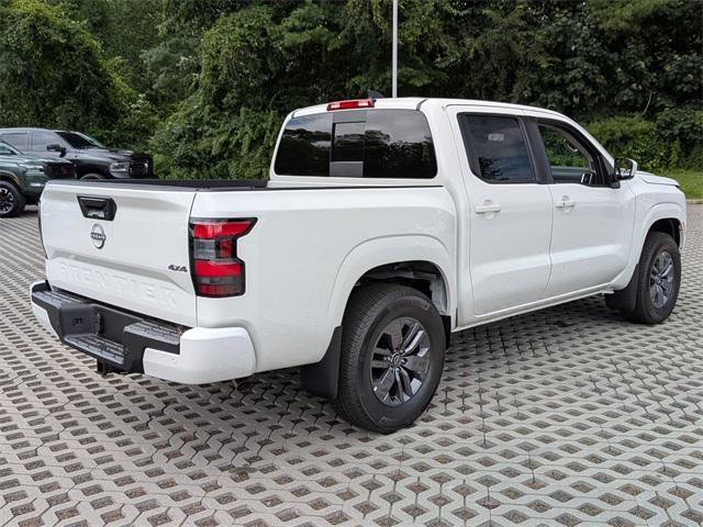 new 2025 Nissan Frontier car
