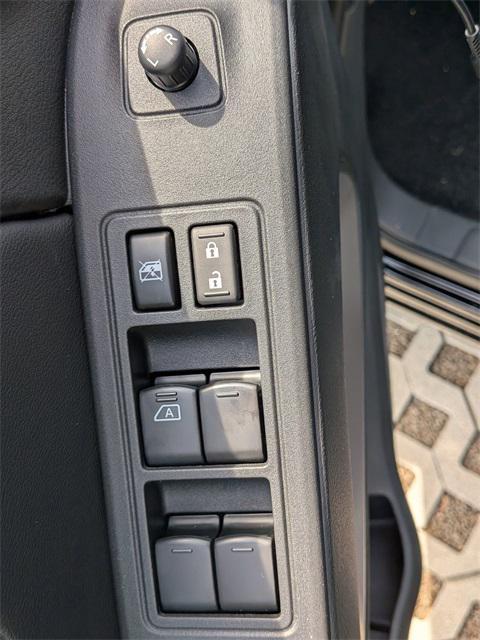 new 2025 Nissan Frontier car, priced at $41,080