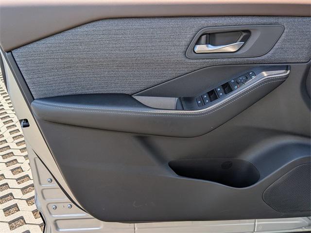 used 2023 Nissan Rogue car, priced at $23,900