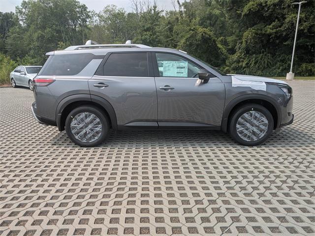 new 2025 Nissan Pathfinder car, priced at $49,925