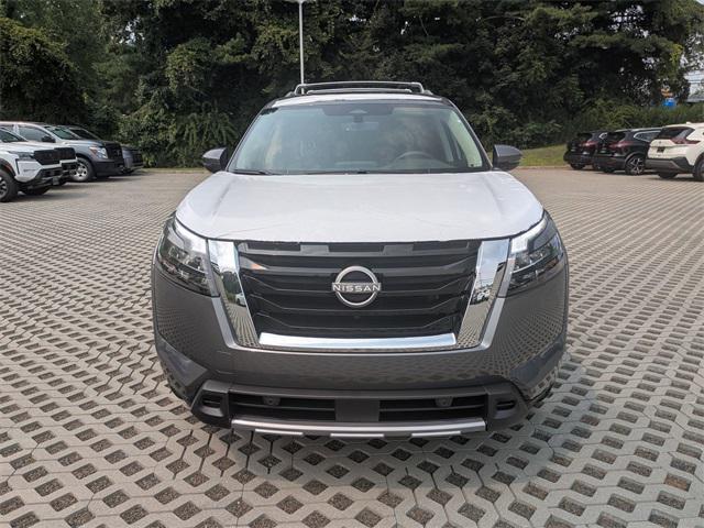 new 2025 Nissan Pathfinder car, priced at $49,925