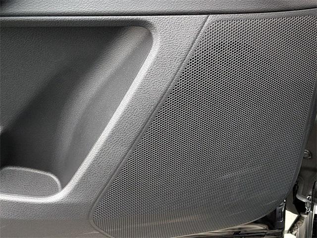 new 2025 Nissan Pathfinder car, priced at $43,890