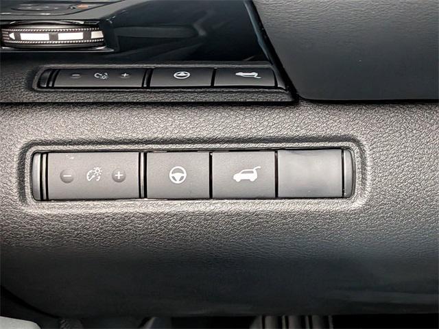 new 2025 Nissan Pathfinder car, priced at $43,890