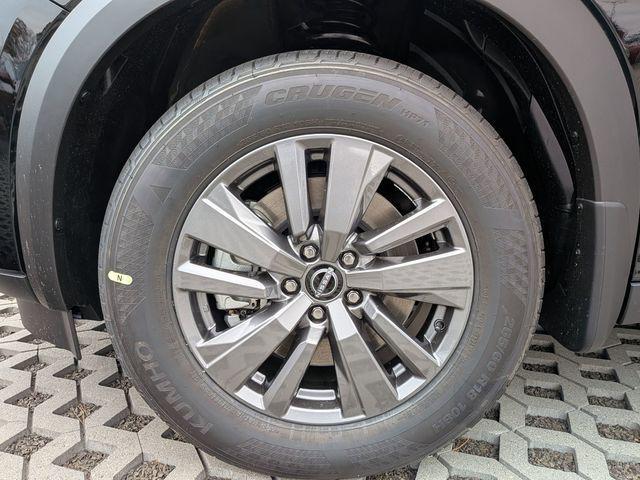 new 2025 Nissan Pathfinder car, priced at $43,890