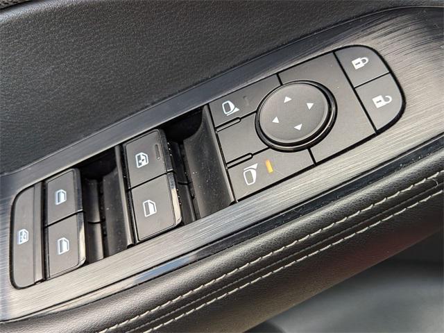 used 2022 Nissan Rogue car, priced at $22,990