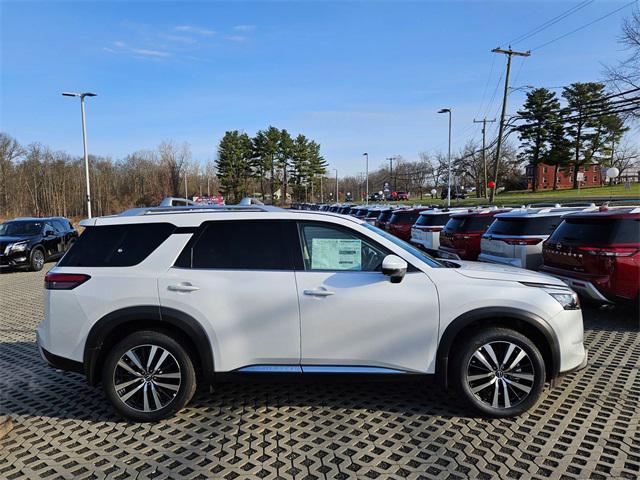 new 2025 Nissan Pathfinder car, priced at $54,565