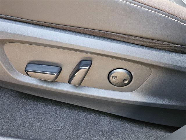 new 2025 Nissan Pathfinder car, priced at $54,565