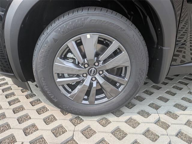 new 2025 Nissan Pathfinder car, priced at $45,775