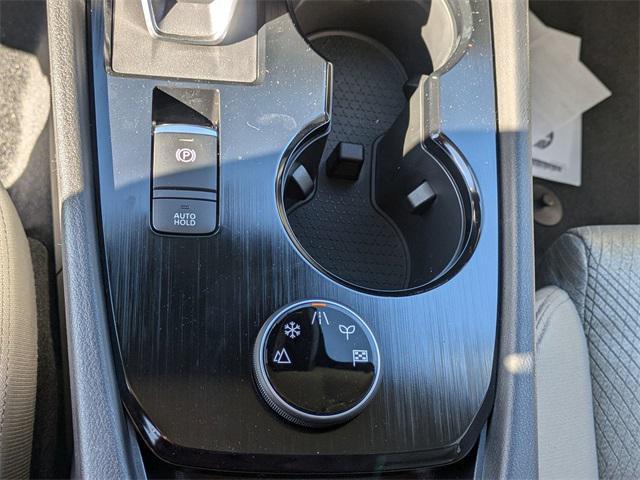 new 2025 Nissan Rogue car
