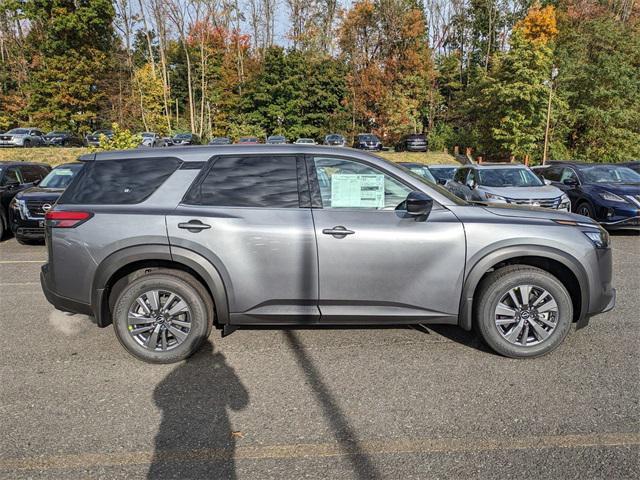 new 2024 Nissan Pathfinder car, priced at $40,480