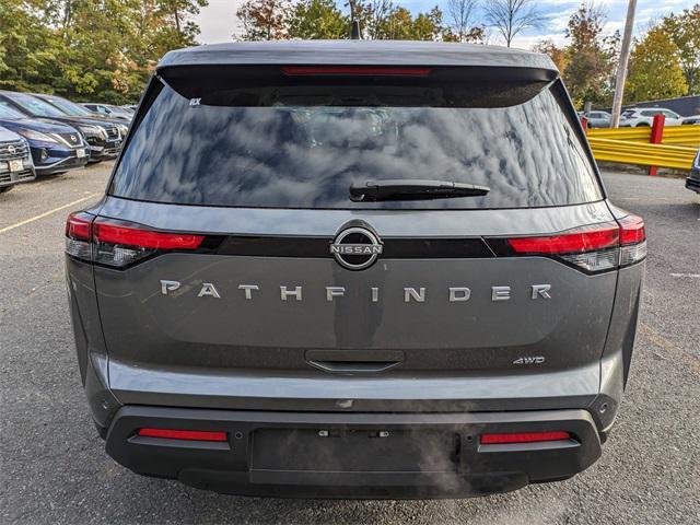 new 2024 Nissan Pathfinder car, priced at $40,480