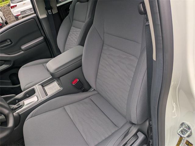 new 2025 Nissan Frontier car