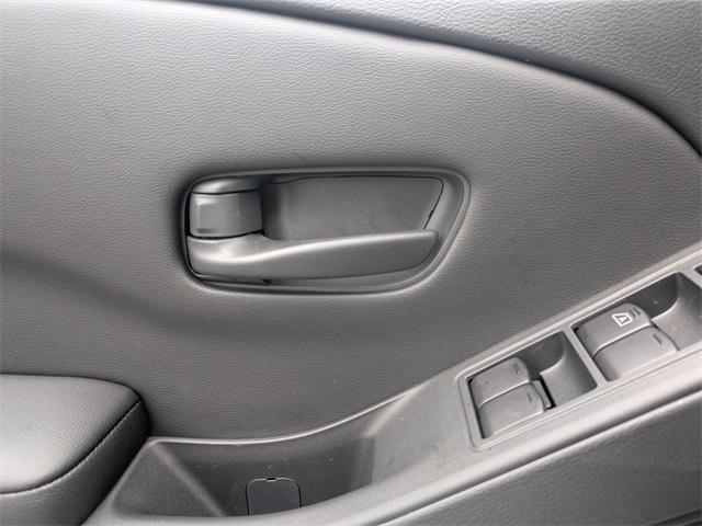 new 2025 Nissan Frontier car