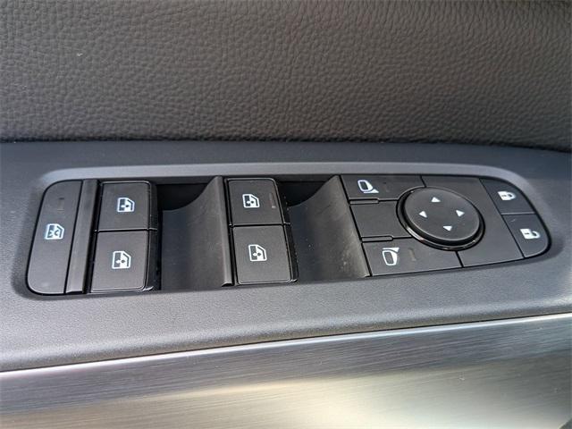 new 2025 Nissan Pathfinder car
