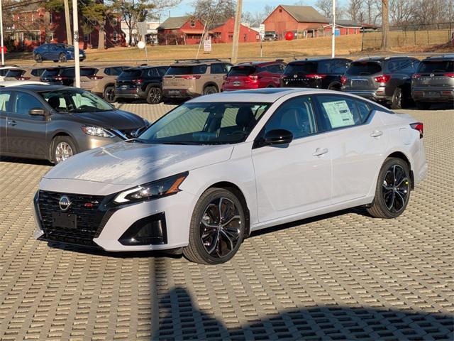 new 2025 Nissan Altima car, priced at $35,600