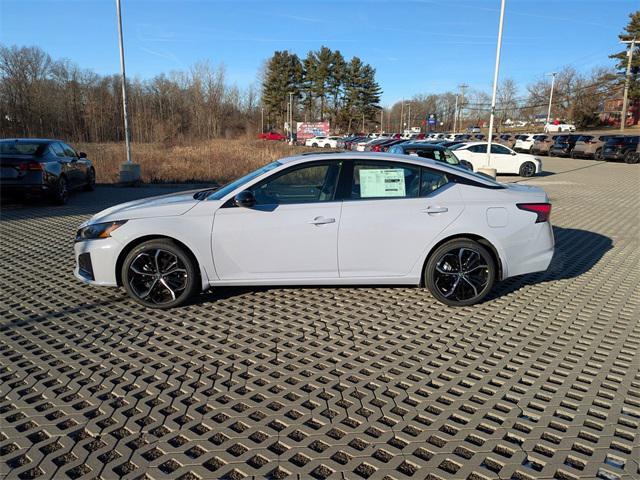 new 2025 Nissan Altima car, priced at $35,600