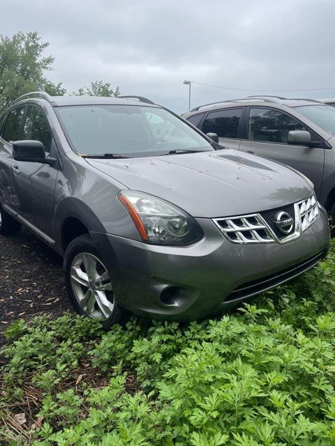used 2015 Nissan Rogue Select car, priced at $5,000