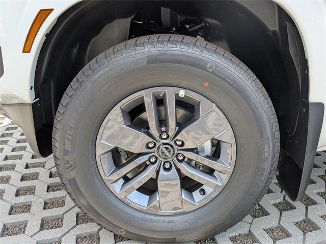 new 2025 Nissan Frontier car