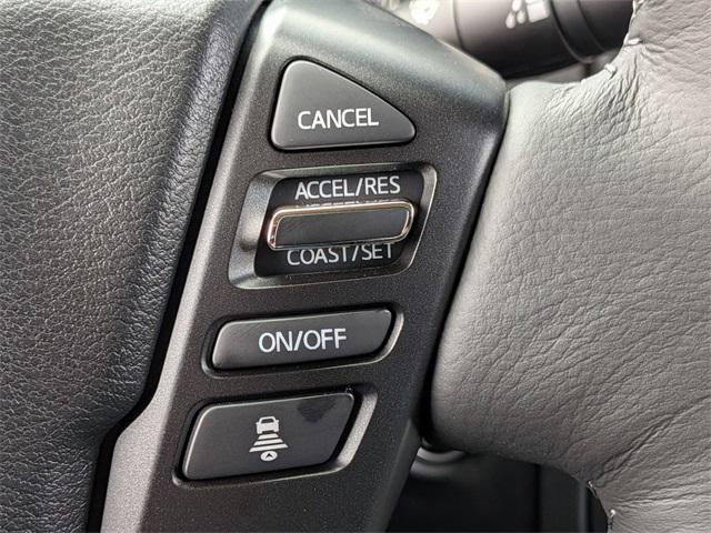 new 2025 Nissan Frontier car
