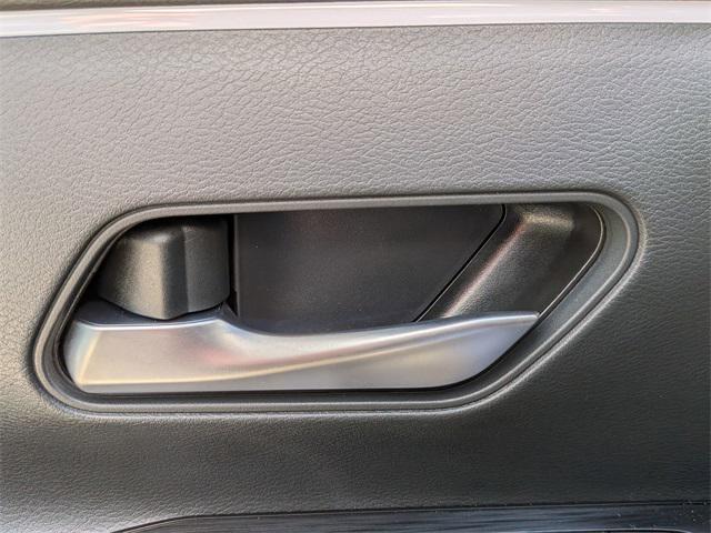 new 2025 Nissan Kicks car