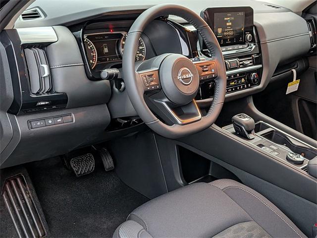 new 2025 Nissan Pathfinder car, priced at $43,890