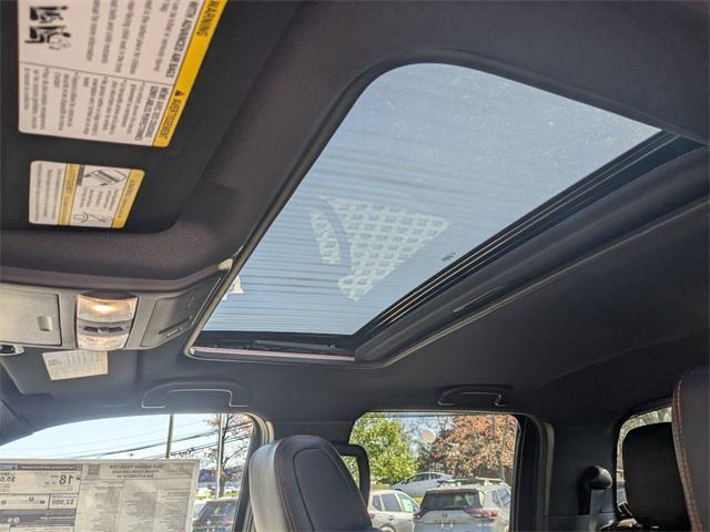 new 2025 Nissan Frontier car, priced at $52,235