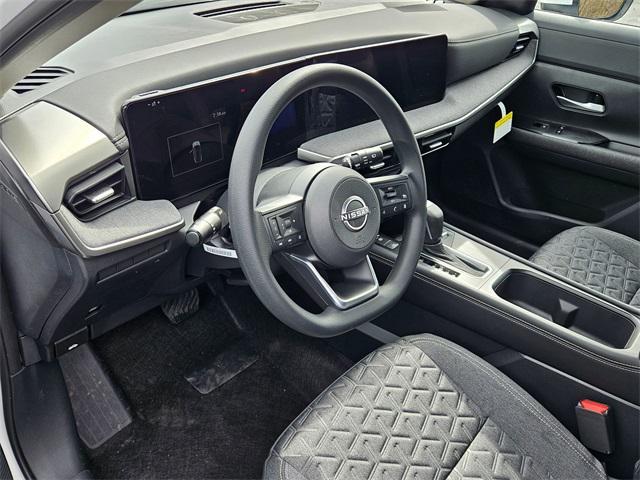 new 2025 Nissan Kicks car, priced at $27,180