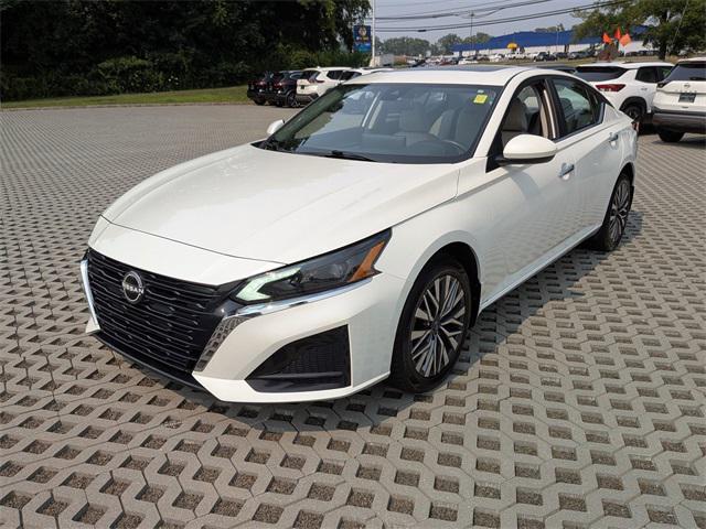 used 2023 Nissan Altima car, priced at $18,990