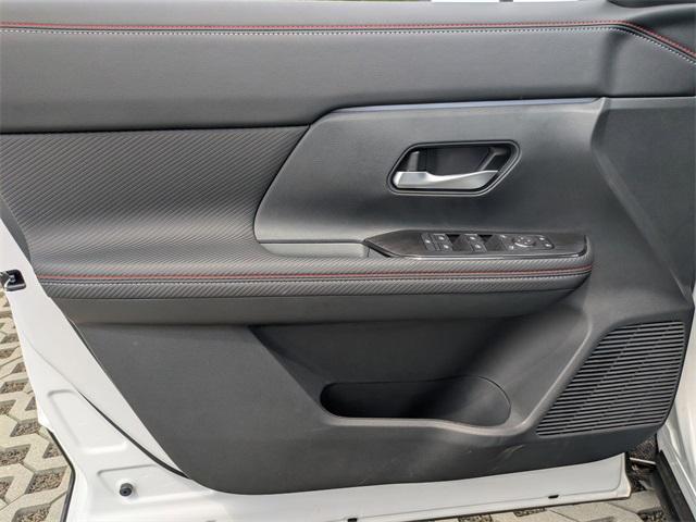 new 2025 Nissan Kicks car