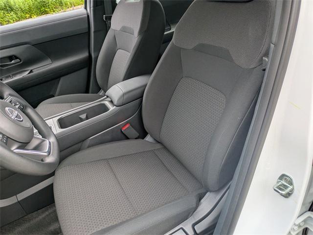 new 2025 Nissan Kicks car, priced at $25,180