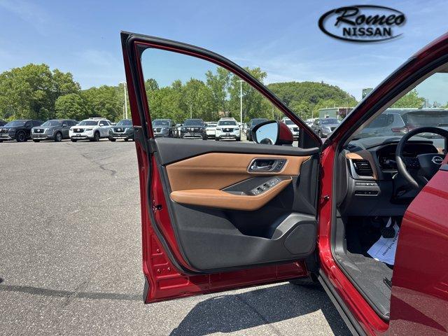 new 2025 Nissan Rogue car, priced at $41,108