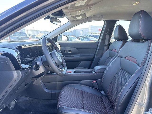 new 2025 Nissan Kicks car, priced at $28,510