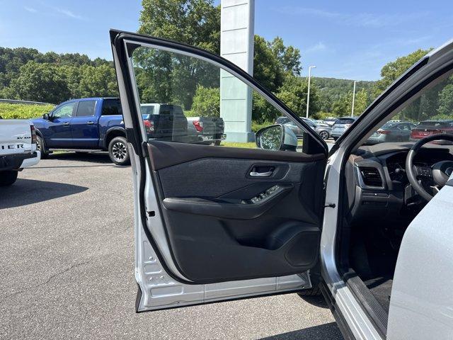 used 2021 Nissan Rogue car, priced at $15,555