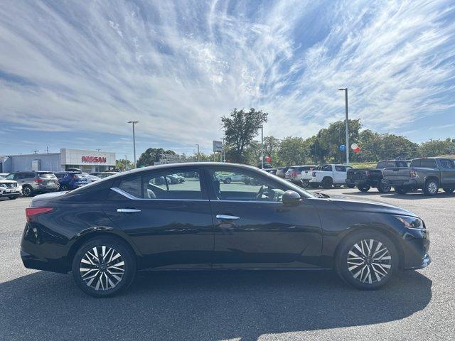 used 2023 Nissan Altima car, priced at $19,779
