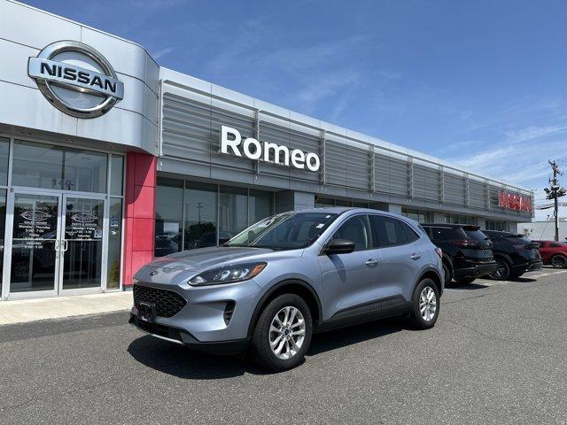 used 2022 Ford Escape car, priced at $19,998