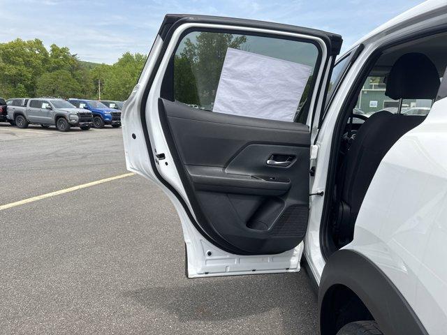 new 2025 Nissan Kicks car, priced at $27,455