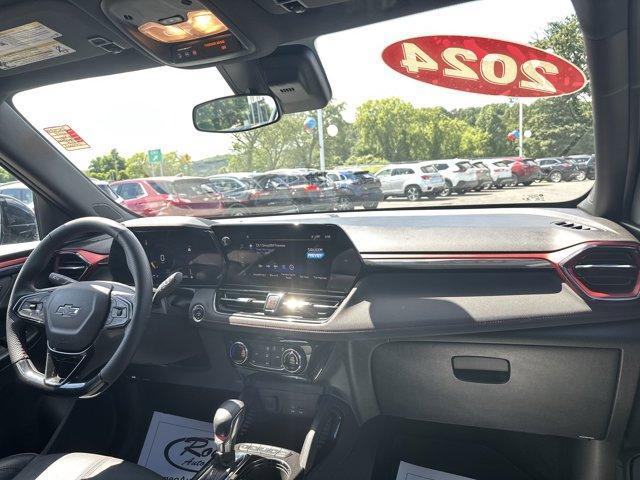 used 2024 Chevrolet TrailBlazer car, priced at $26,660
