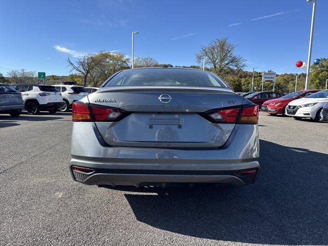 used 2023 Nissan Altima car, priced at $19,550