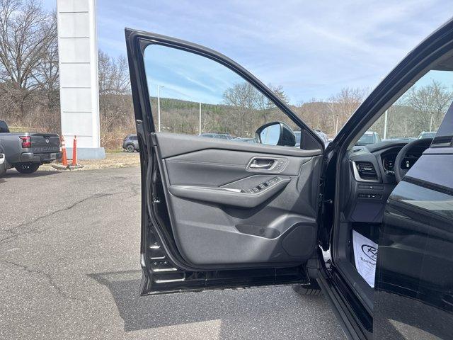 new 2025 Nissan Rogue car, priced at $42,725