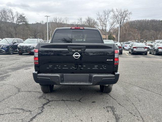 new 2025 Nissan Frontier car, priced at $38,440