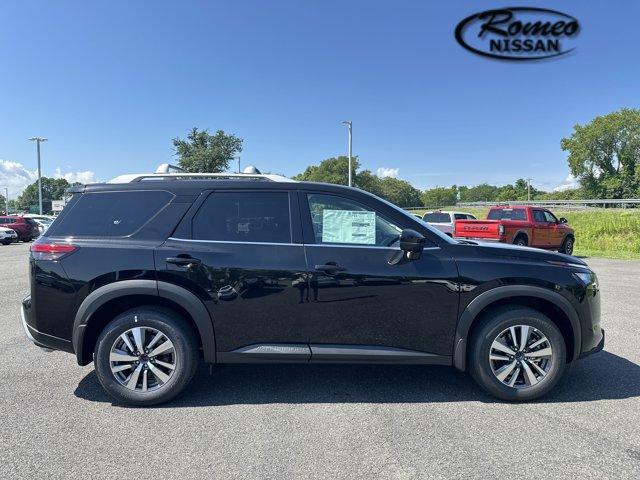 new 2025 Nissan Pathfinder car, priced at $44,705