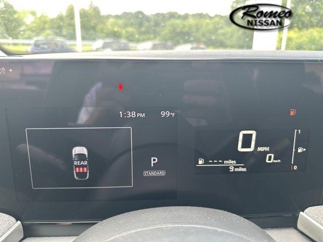 new 2025 Nissan Kicks car, priced at $27,175