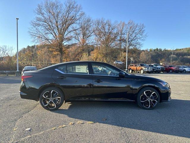 new 2025 Nissan Altima car, priced at $33,675